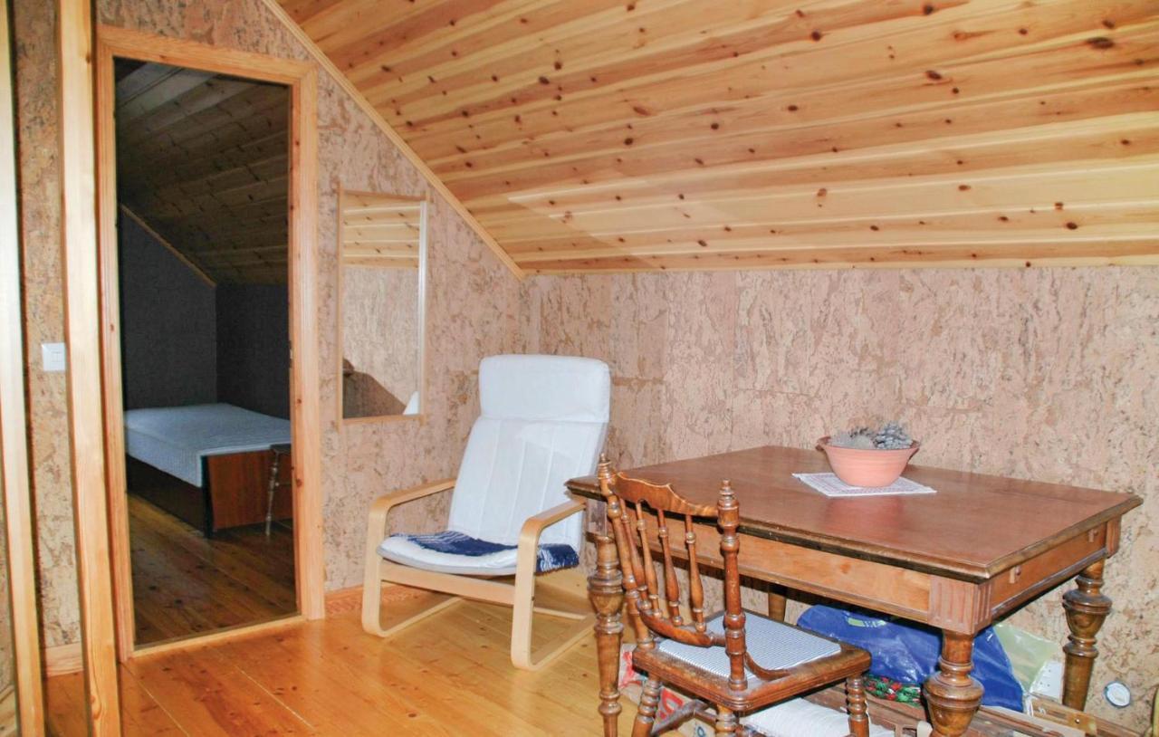 Cozy Home In Uddevalla With Wifi Häljebol Exterior foto
